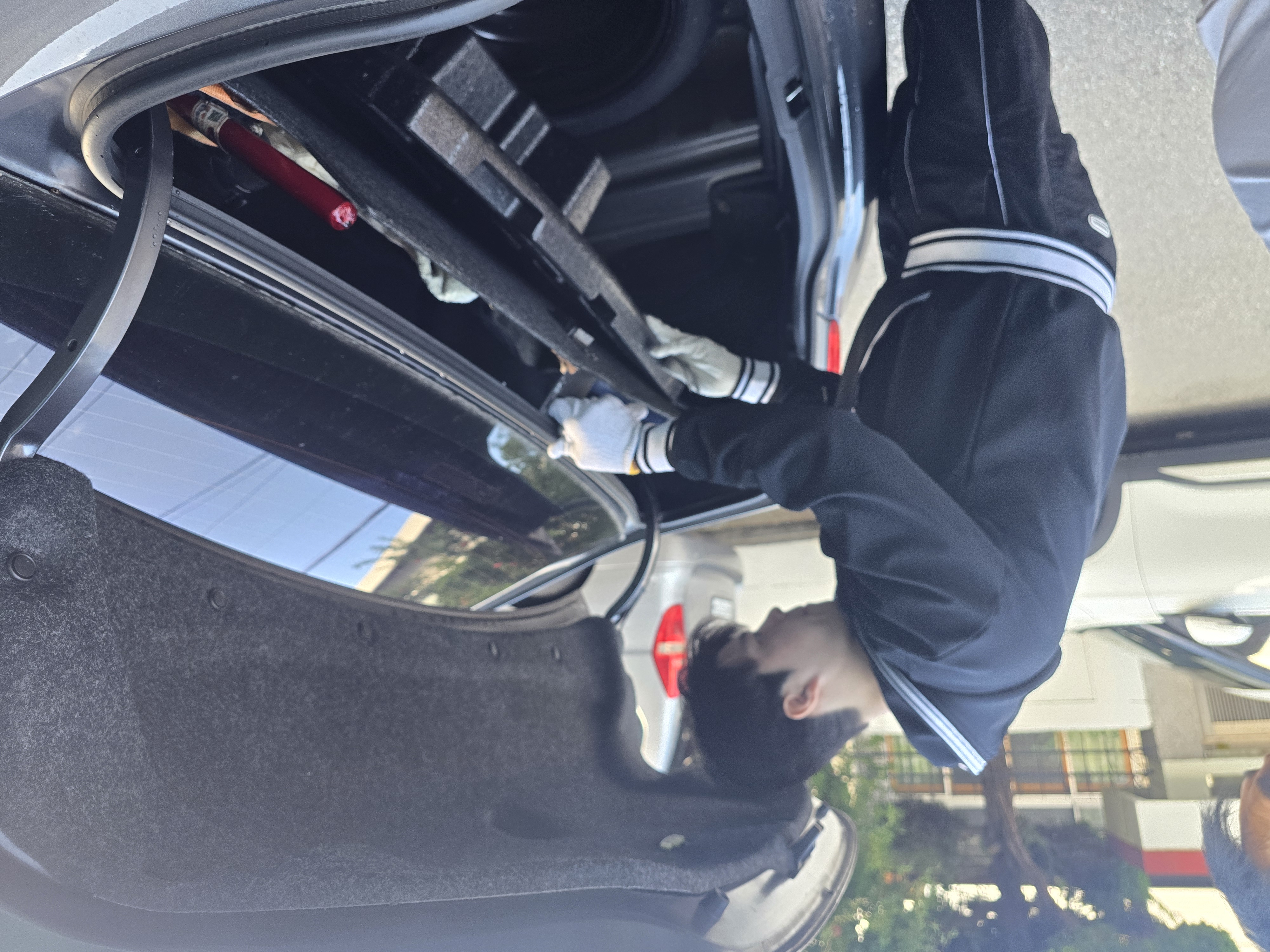 뉴캠리 하이브리드, 부산중고차매입 전문업체가 해외로 수출한 실제 사례